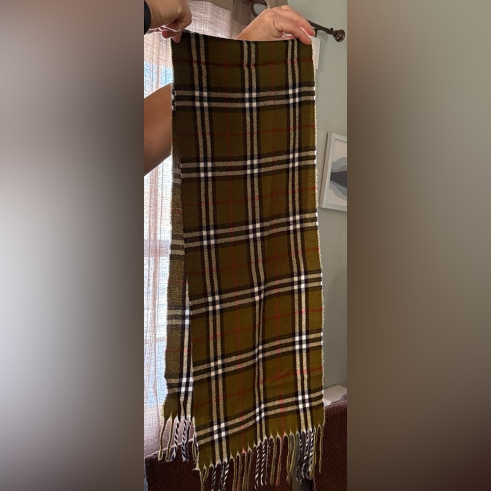 Burberry Olive and Red Checkered Scarf- New ( no tags) - Picture 3 of 3
